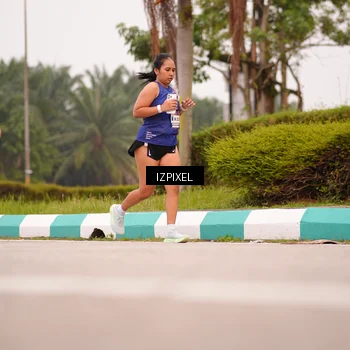 Runner Photo 7536596