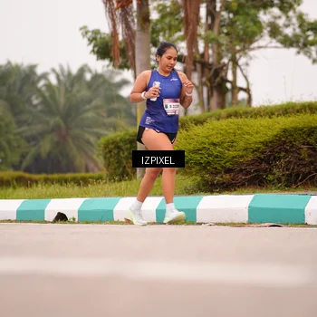 Runner Photo 7536597