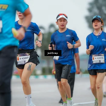 Runner Photo 7536602