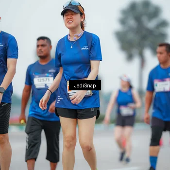 Runner Photo 7536624