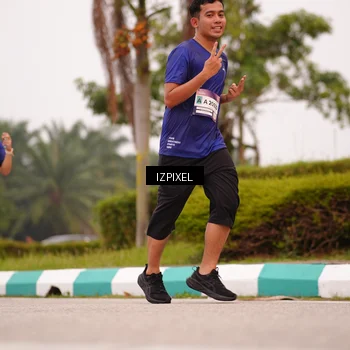 Runner Photo 7536627
