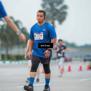 Runner Photo 7536632