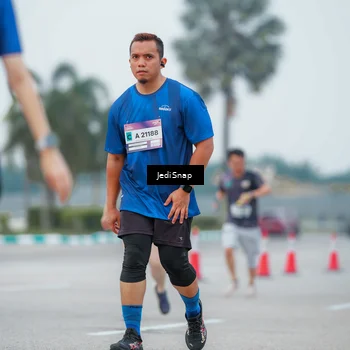Runner Photo 7536636