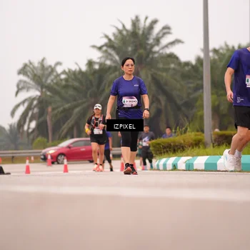 Runner Photo 7536640
