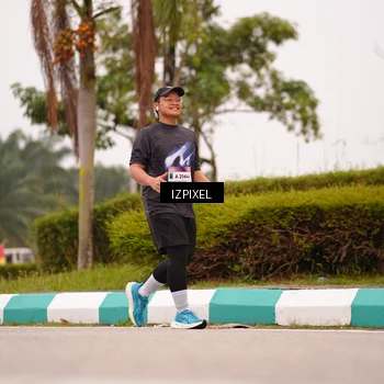 Runner Photo 7536650