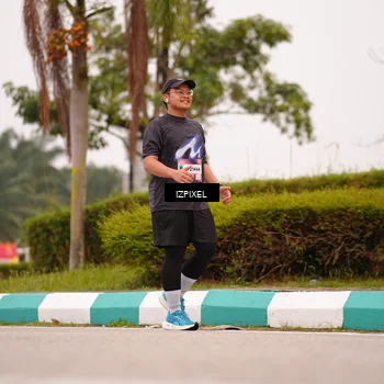 Runner Photo 7536652