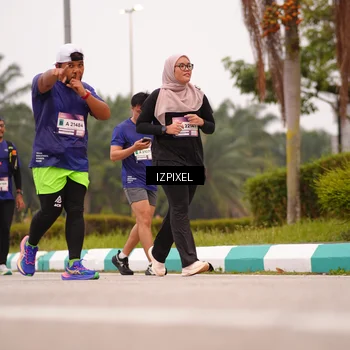 Runner Photo 7536657