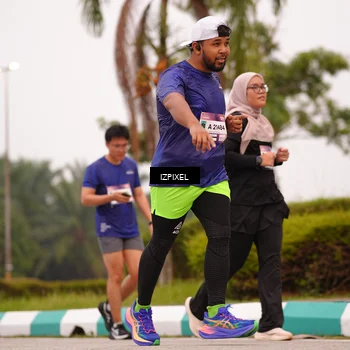 Runner Photo 7536678