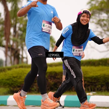 Runner Photo 7536688