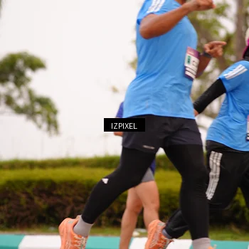 Runner Photo 7536699