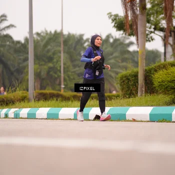 Runner Photo 7536710