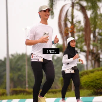 Runner Photo 7536718