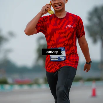 Runner Photo 7536724