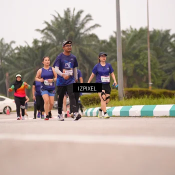 Runner Photo 7536732