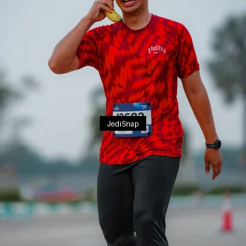 Runner Photo 7536734
