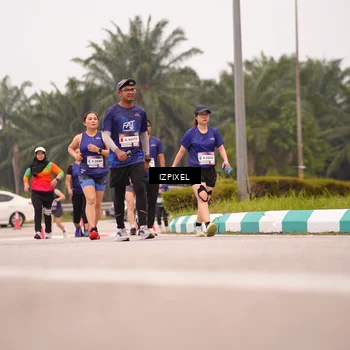 Runner Photo 7536740