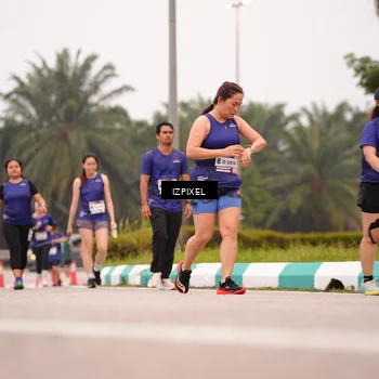 Runner Photo 7536751