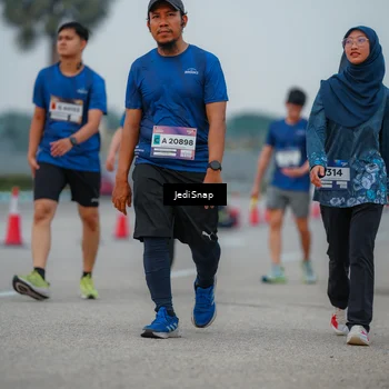 Runner Photo 7536753