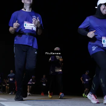 Runner Photo 7536757