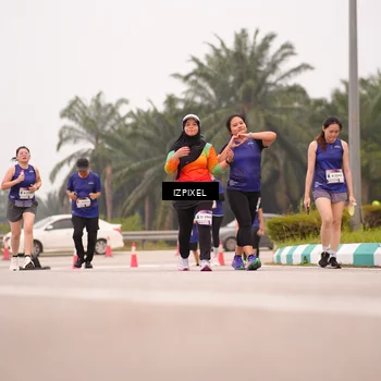 Runner Photo 7536767