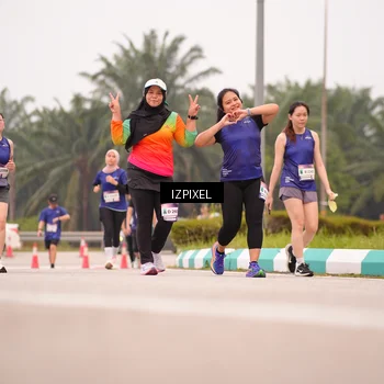 Runner Photo 7536780