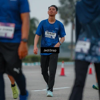 Runner Photo 7536784