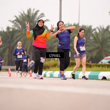 Runner Photo 7536792