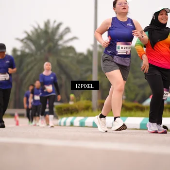 Runner Photo 7536799