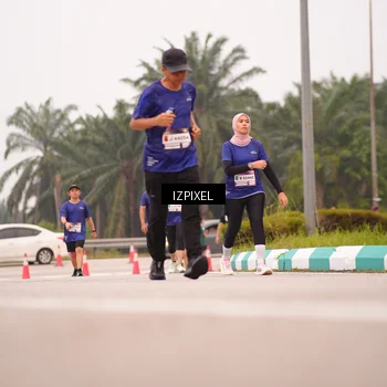 Runner Photo 7536803