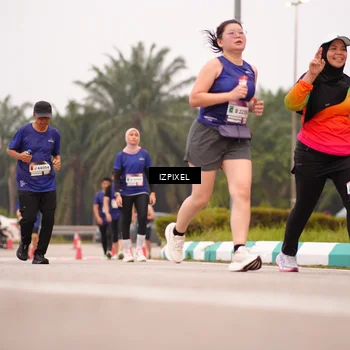 Runner Photo 7536804