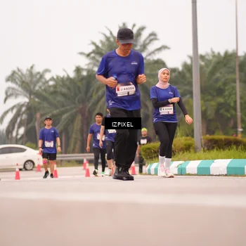 Runner Photo 7536808