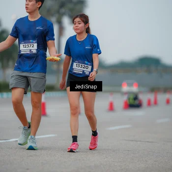 Runner Photo 7536810