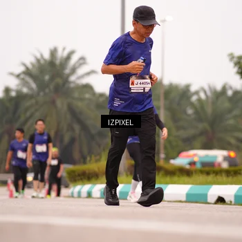 Runner Photo 7536813