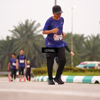 Runner Photo 7536814