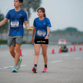 Runner Photo 7536822