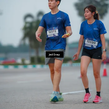 Runner Photo 7536825