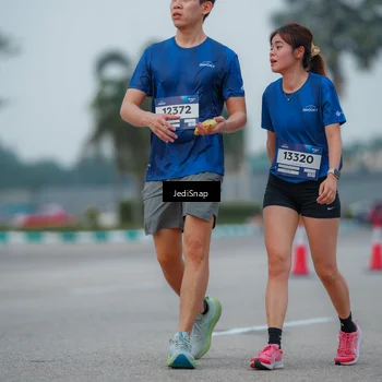 Runner Photo 7536835