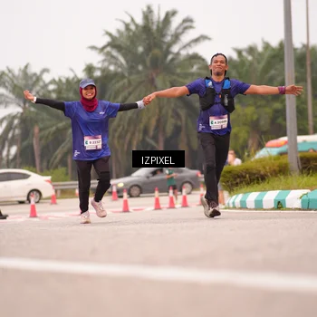 Runner Photo 7536840