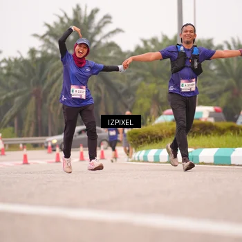 Runner Photo 7536846
