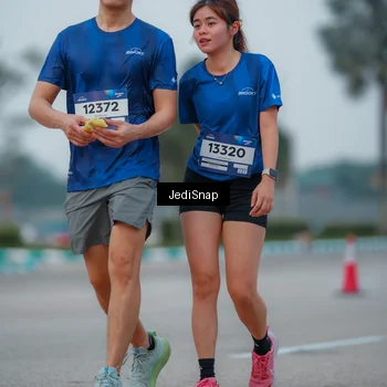 Runner Photo 7536850