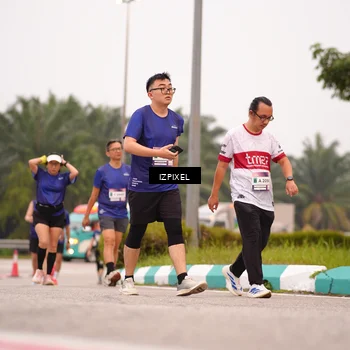 Runner Photo 7536879