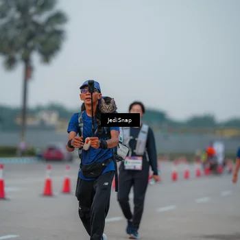 Runner Photo 7536892