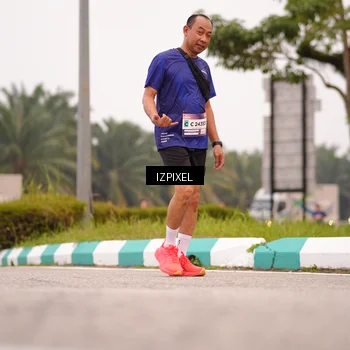 Runner Photo 7536911
