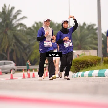 Runner Photo 7536935