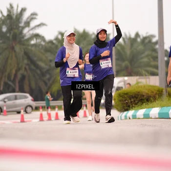 Runner Photo 7536938