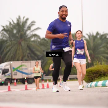 Runner Photo 7536963