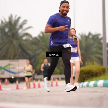 Runner Photo 7536966