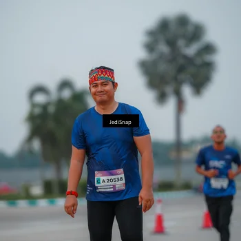 Runner Photo 7536970