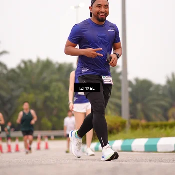 Runner Photo 7536972
