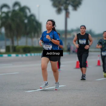 Runner Photo 7536993